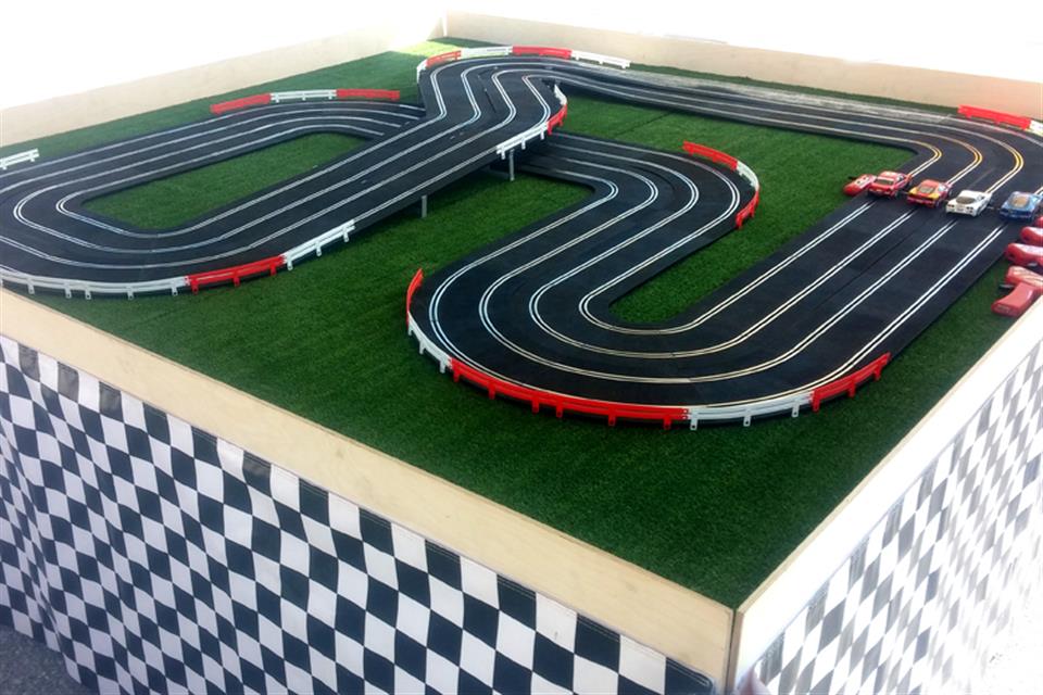 Slot Cars by airgame