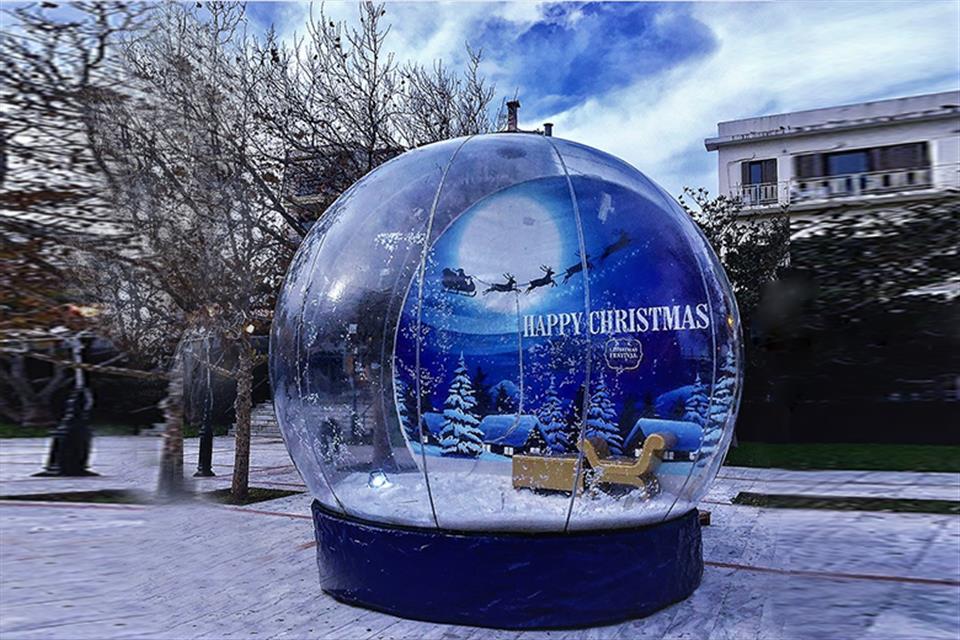 Snow Globe by airgame