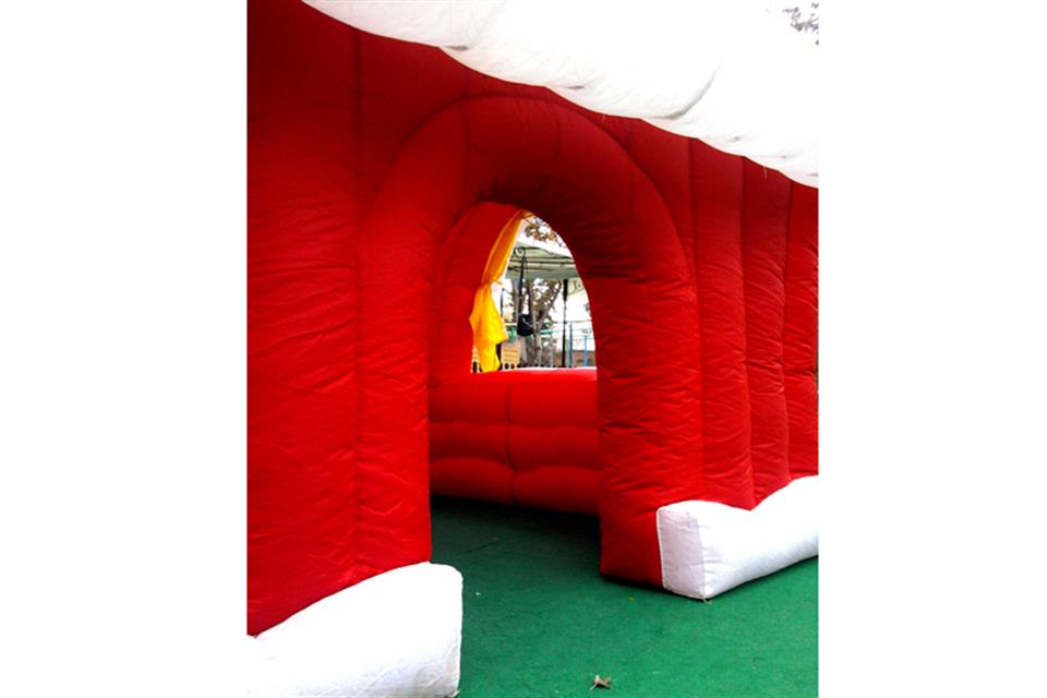 Inflatable Christmas House by airgame