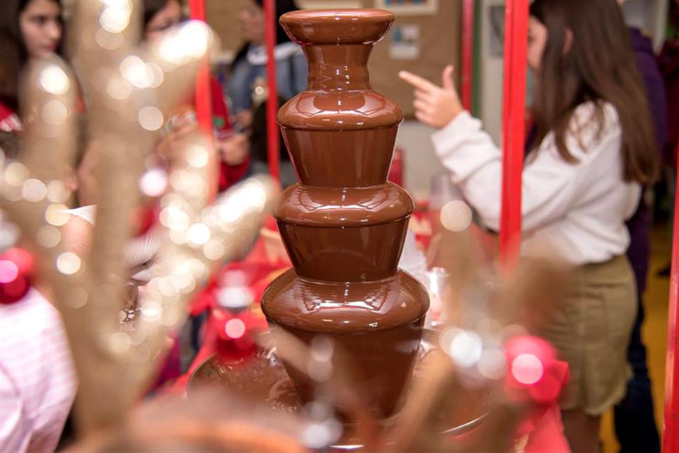 Luna Park Day Chocolate Fountain by airgame