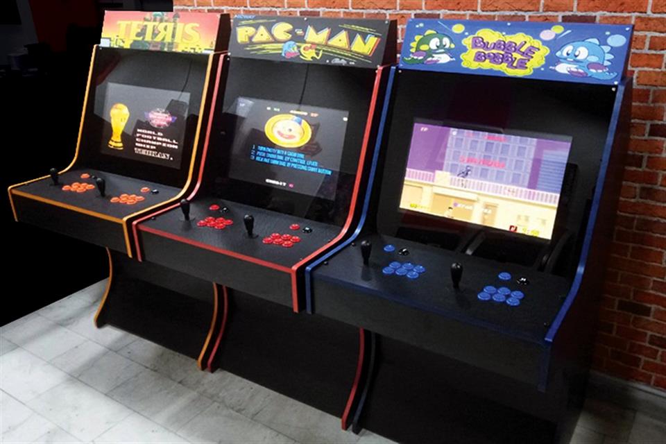 Retro Arcade Games console by air game